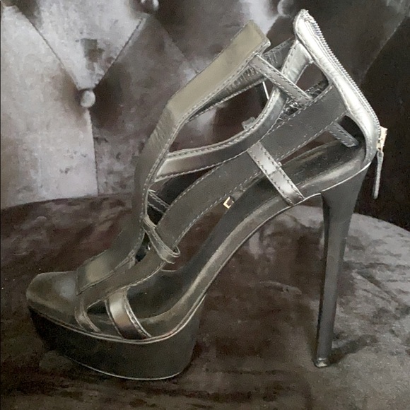 Gucci Black Leather and Suede Daryl Platform - Picture 6 of 9